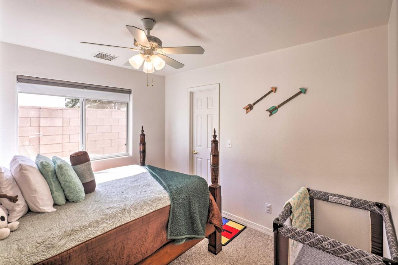 Kid-Friendly Kingman Home Near Parks And Dining المظهر الخارجي الصورة