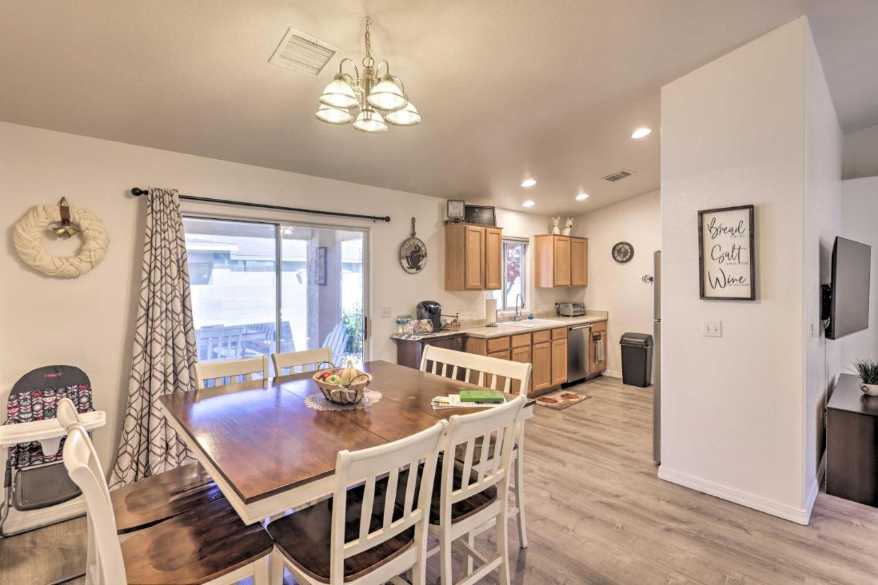 Kid-Friendly Kingman Home Near Parks And Dining المظهر الخارجي الصورة