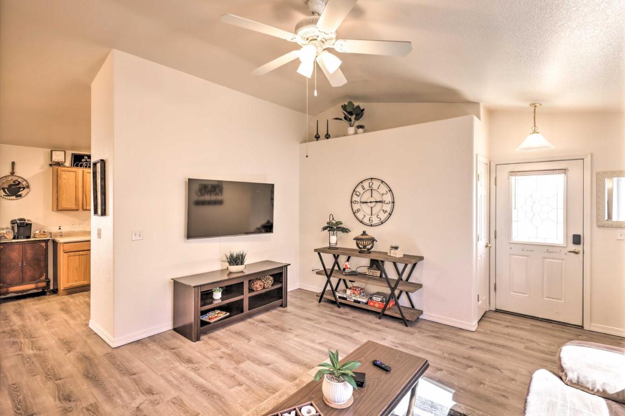 Kid-Friendly Kingman Home Near Parks And Dining المظهر الخارجي الصورة